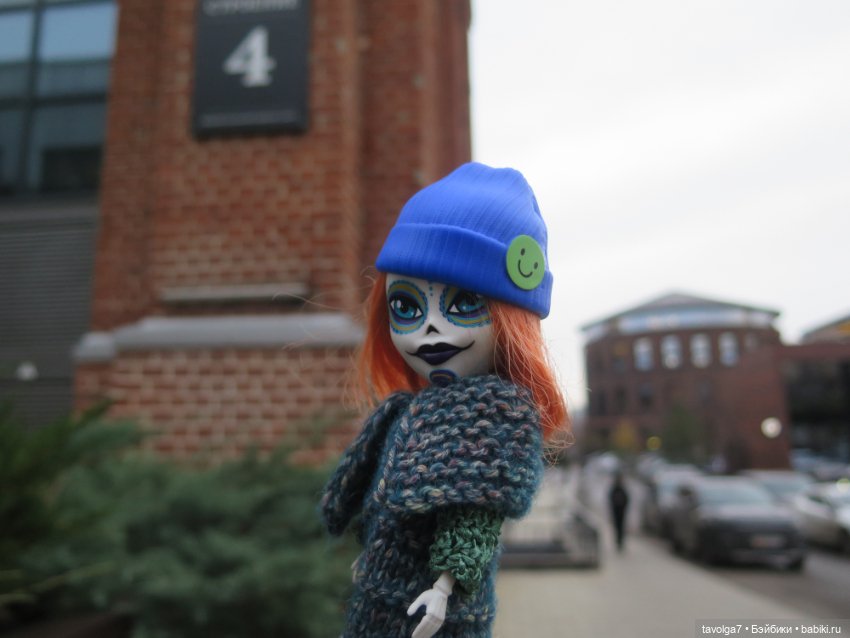 "В темноте старый город игнорирует реновации..." (фото 2)