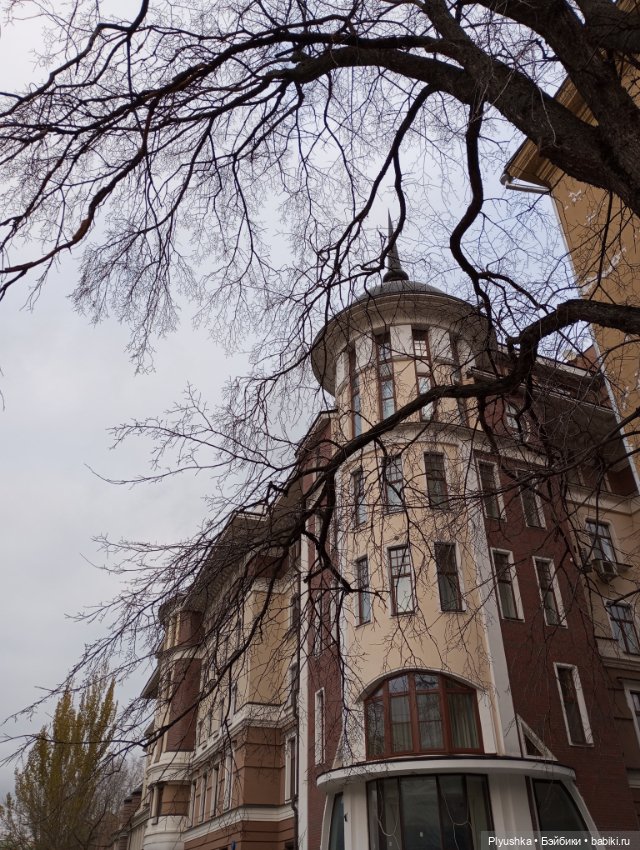 Вокруг Третьяковки с куклами