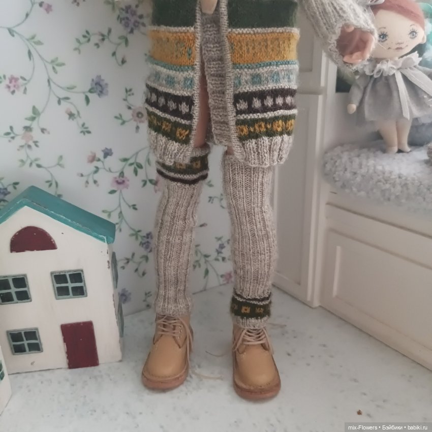 Вяжу куколкам , продолжение