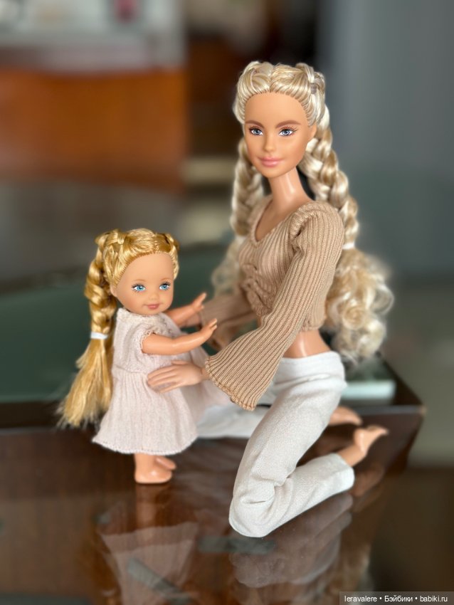 День матери 🌸 — Коллекции игровых кукол (Playline): фото полок (фото 10)