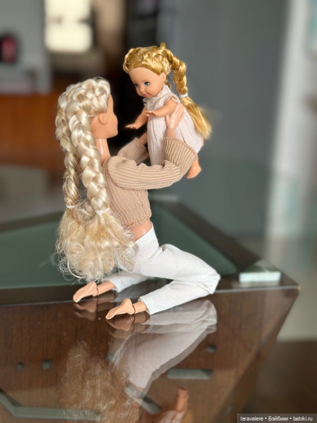 День матери 🌸 — Коллекции игровых кукол (Playline): фото полок (фото 4)