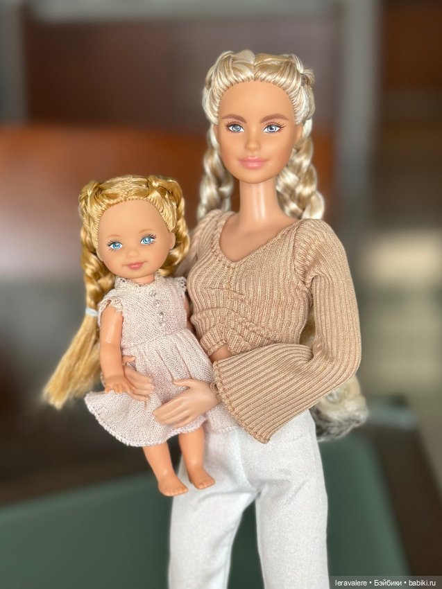 День матери 🌸 — Коллекции игровых кукол (Playline): фото полок