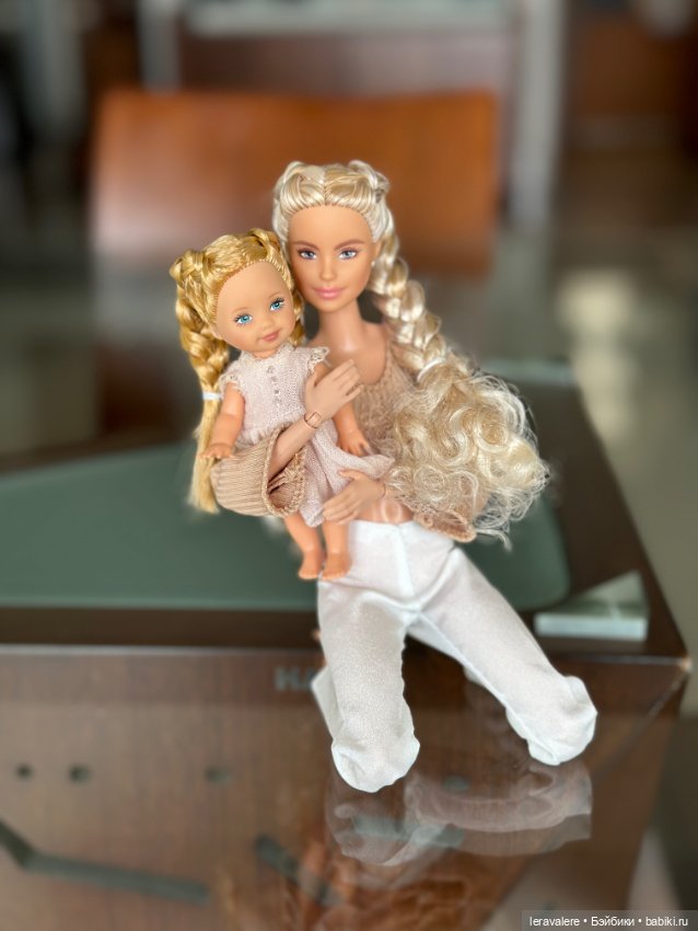 День матери 🌸 — Коллекции игровых кукол (Playline): фото полок (фото 9)