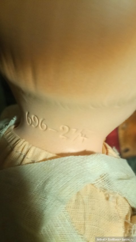 Flohmarkt субботний — Редкие антикварные куклы и реплики: воск (фото 10)