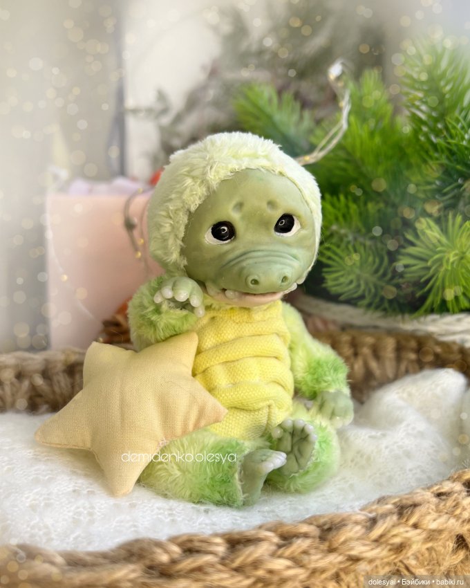 Маленький крокодильчик в ожидании чуда ✨