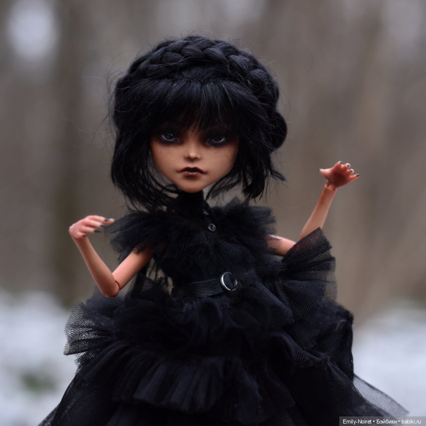 Уэнсдей — ООАК Monster High и Ever After High: репейнт