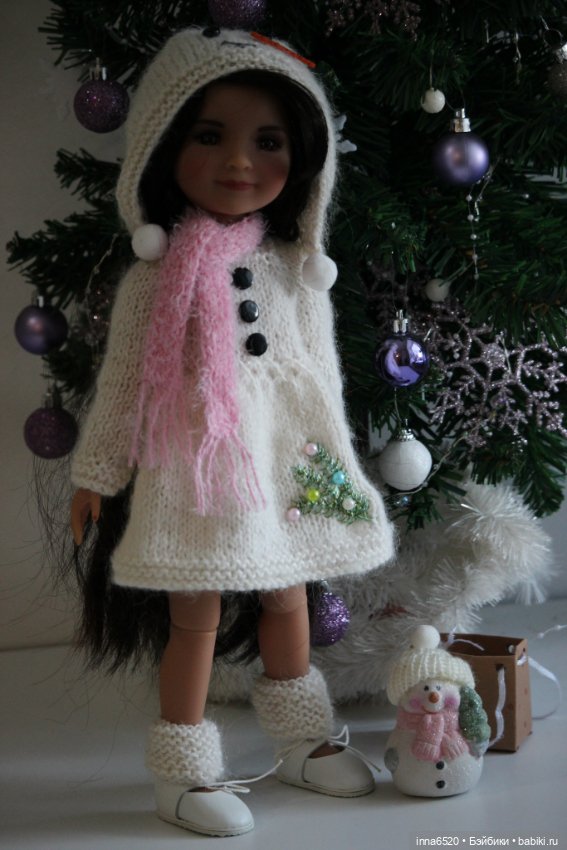 Готовимся к празднику, наряжаем девчушек! :)