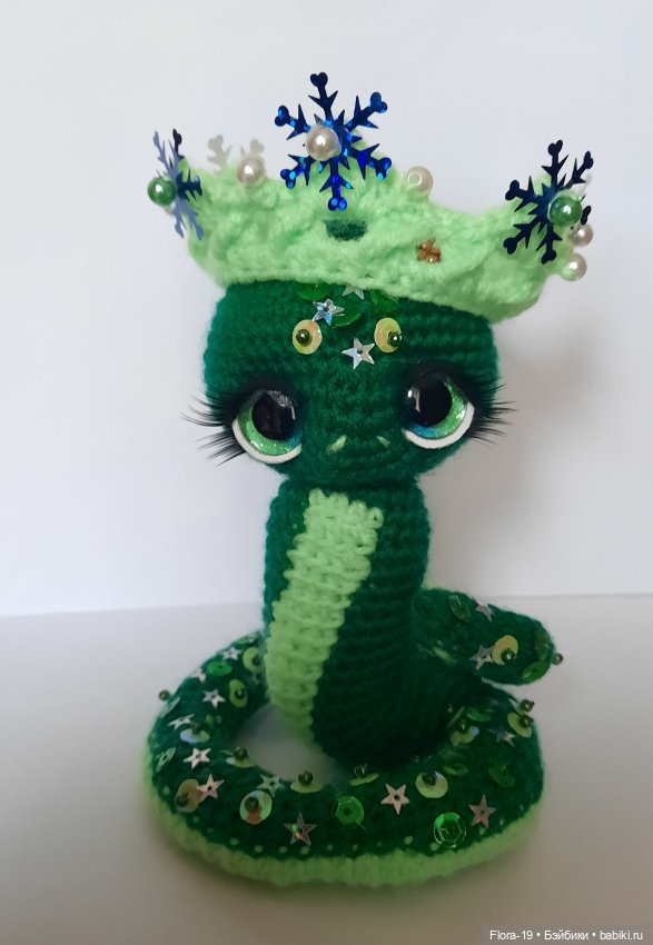 Изумрудная Змейка — Вязаные игрушки и амигуруми: крючком (фото 3)