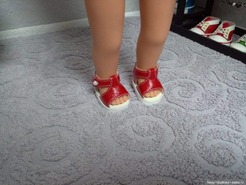 Обувь и рюкзаки для кукол Кармен Гонсалес