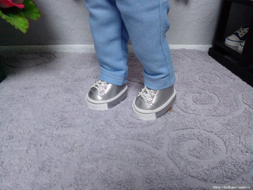 Обувь и рюкзаки для кукол Кармен Гонсалес