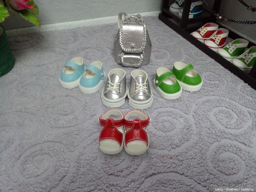 Обувь и рюкзаки для кукол Кармен Гонсалес
