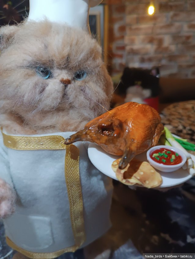 Утиная история в кафе "Кошачья лапка"