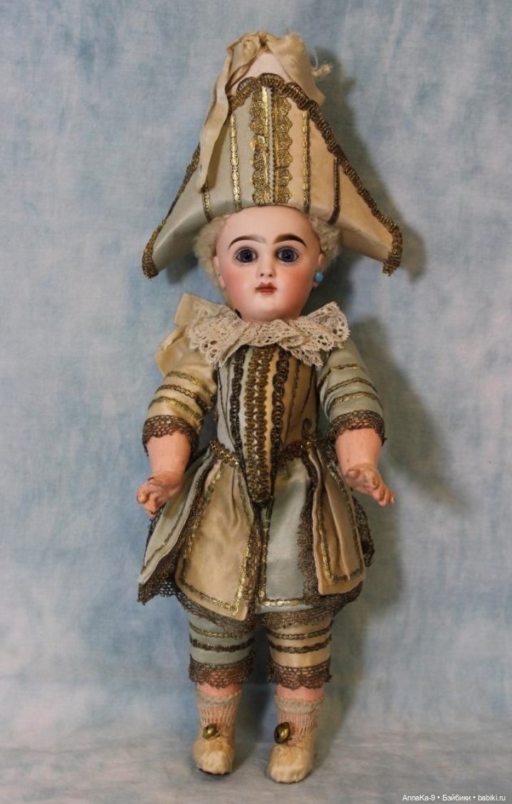 Комедия Дель Арте, Полишинель