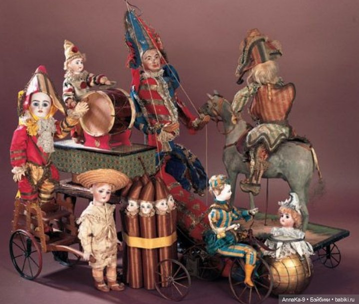 Комедия Дель Арте, Полишинель