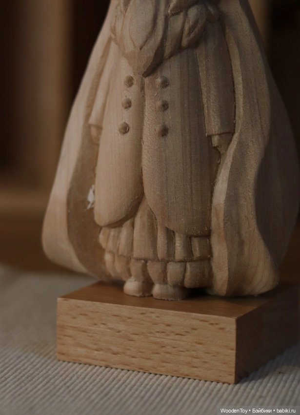 Ко мне прилетел мотылек — Авторские куклы из дерева (фото 3)