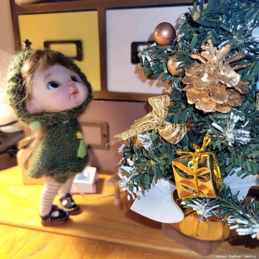 Ой мамочка, елка такая большая? 🎄👀🐻 (фото 4)