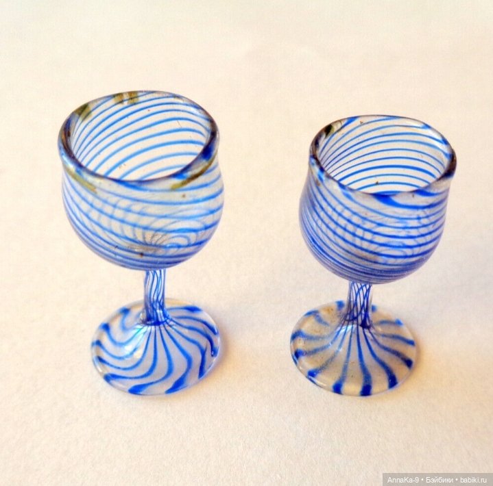 Фотоподборка антикварного стекла с аукционов (фото 2)