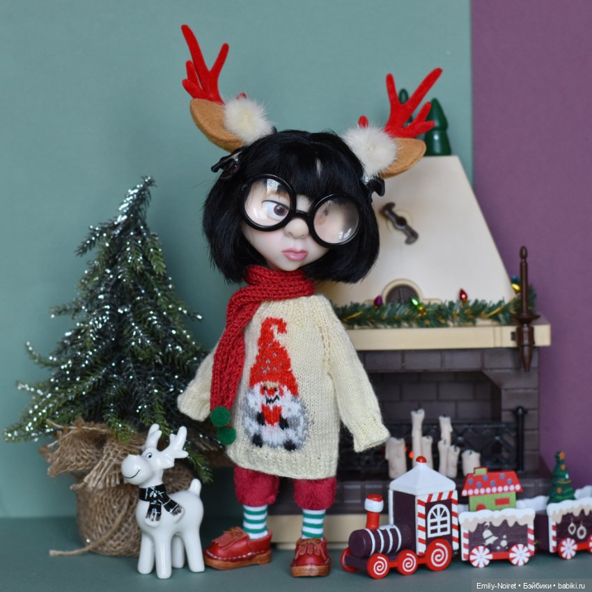 Новогодняя Эдна — Кукла Эдна Мод (Edna Mode): Суперсемейка (The Incredibles) (фото 2)