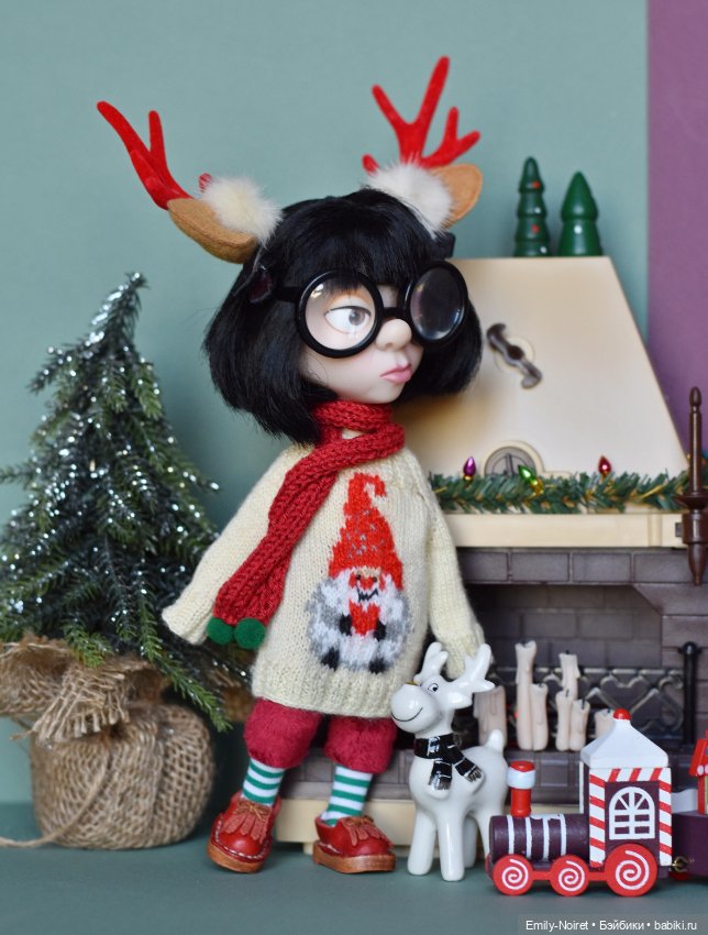 Новогодняя Эдна — Кукла Эдна Мод (Edna Mode): Суперсемейка (The Incredibles) (фото 6)