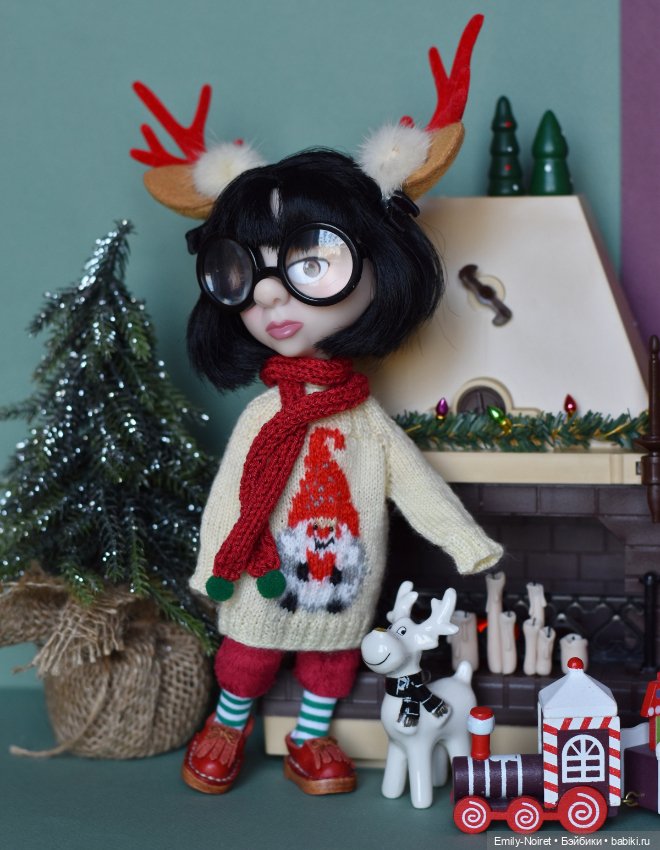 Новогодняя Эдна — Кукла Эдна Мод (Edna Mode): Суперсемейка (The Incredibles) (фото 5)