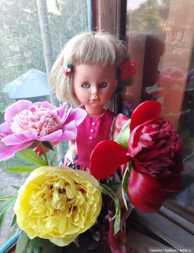 "Июнь...кудрявый и весёлый...во всё цветущее влюблённый"