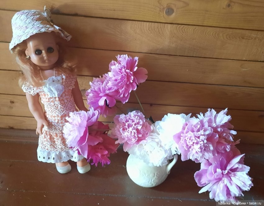 "Июнь...кудрявый и весёлый...во всё цветущее влюблённый"