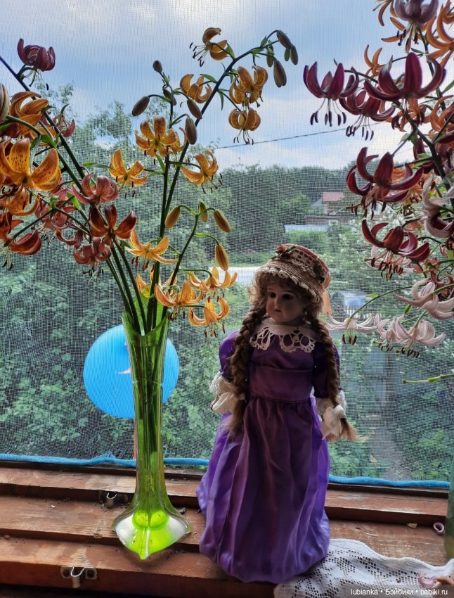 "Июнь...кудрявый и весёлый...во всё цветущее влюблённый"