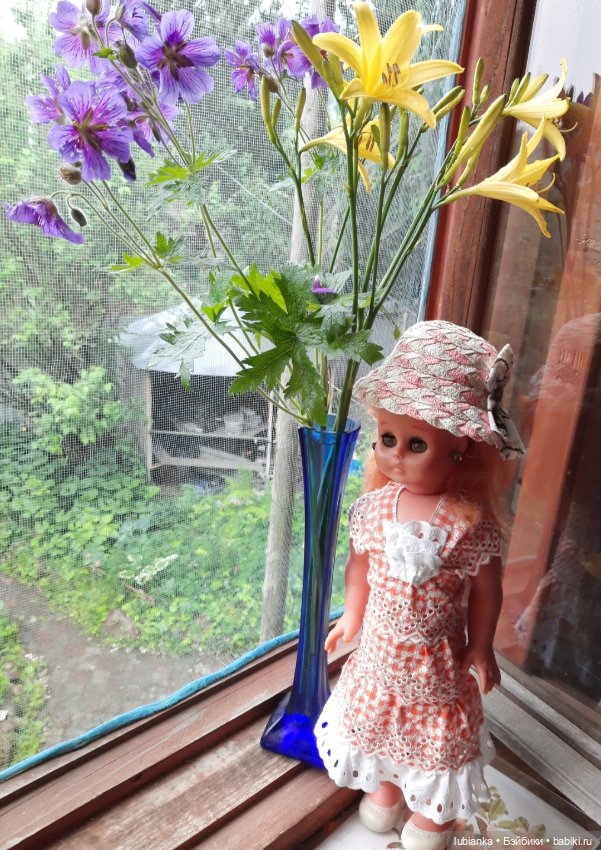 "Июнь...кудрявый и весёлый...во всё цветущее влюблённый"