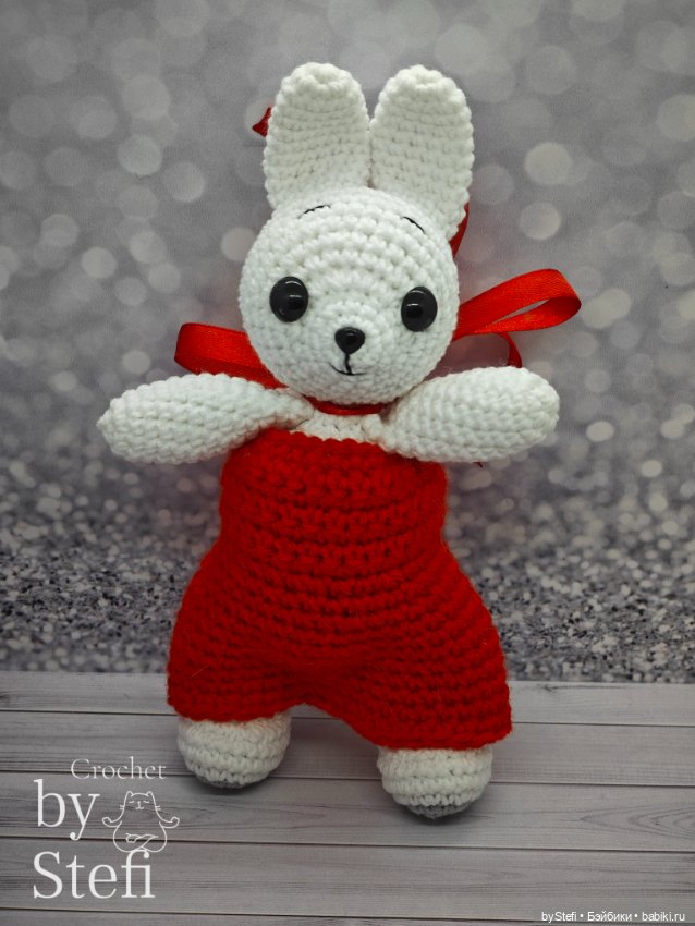 Как можно было не связать любимого зайчишку