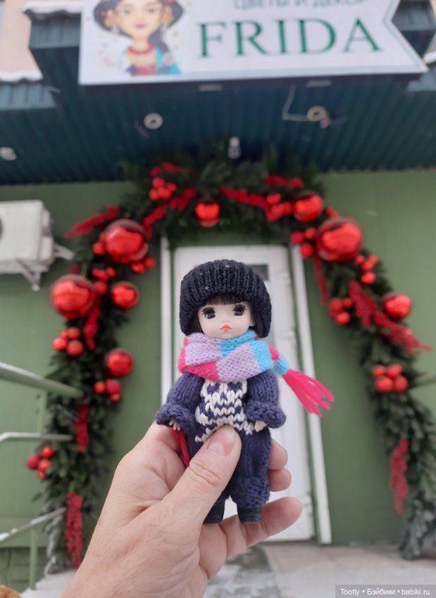 Прогулка маленького Рамзеса по предновогоднему Кызылу