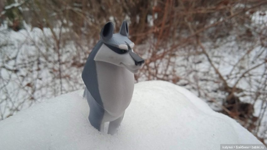 Умеют ли волки лазить по деревьям