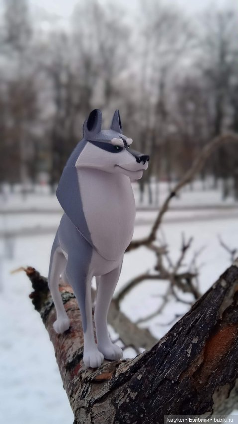 Умеют ли волки лазить по деревьям