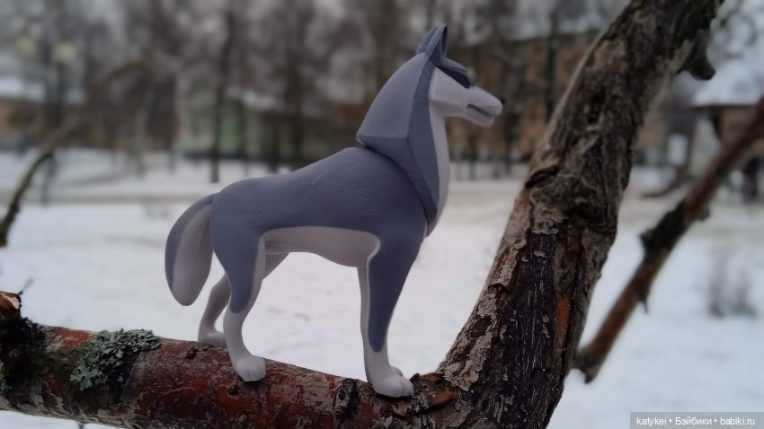 Умеют ли волки лазить по деревьям