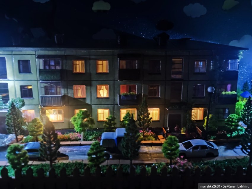 Полка со старым домом — Кукольные домики своими руками: фото