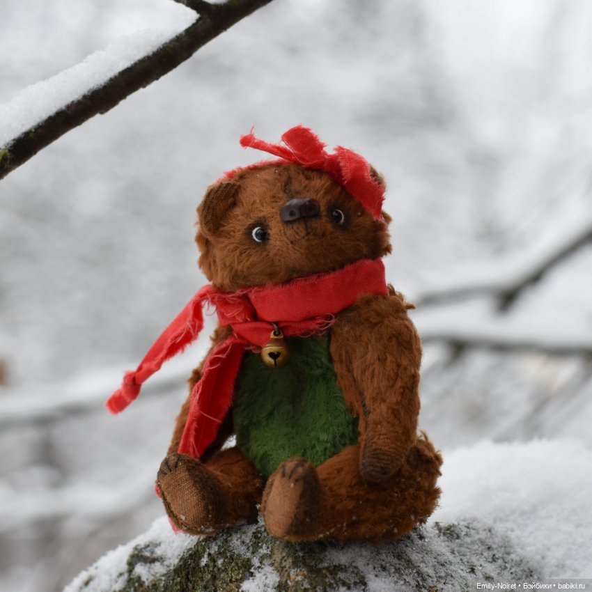 У заброшенного дома — ООАК Monster High и Ever After High: репейнт (фото 6)