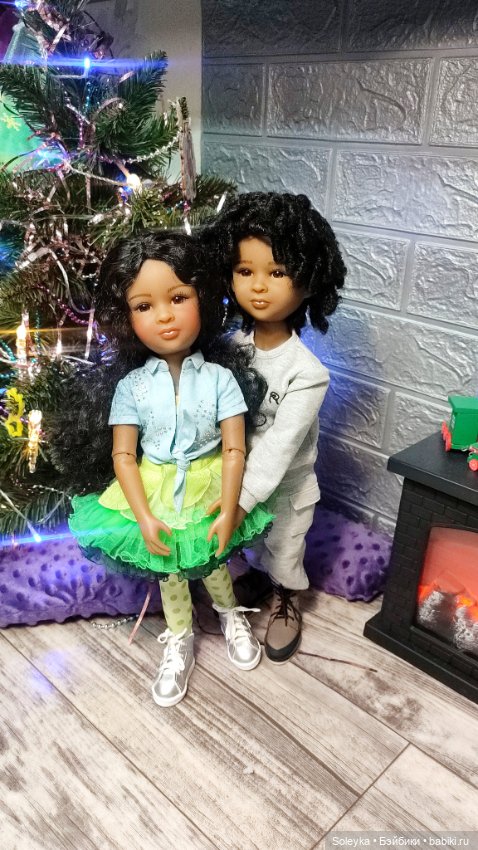 Джейс — Куклы Ruby Red (Руби Ред) Fashion Friends: Siblies (фото 4)