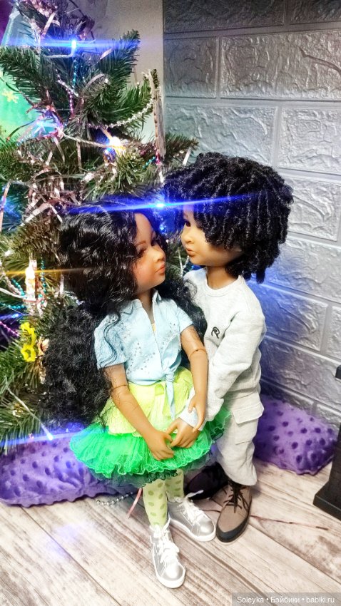 Джейс — Куклы Ruby Red (Руби Ред) Fashion Friends: Siblies (фото 5)