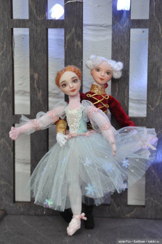 Куколки-болтушки на елку — Авторские миниатюрные куклы: лепка (фото 2)