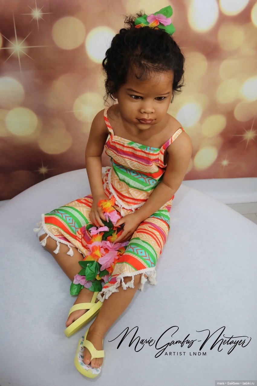 Minnie скульптора Ping Lau, автор прототипа Marie Metayer