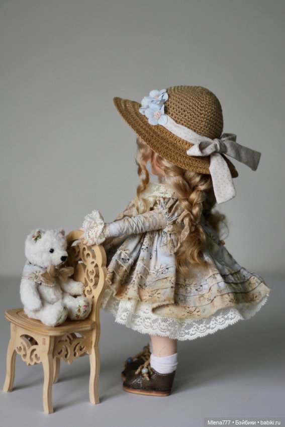 Барышня и мишка — Авторские текстильные куклы: Вальдорфские (фото 8)