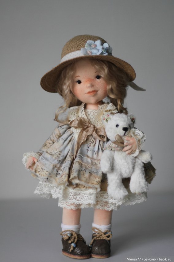 Барышня и мишка — Авторские текстильные куклы: Вальдорфские (фото 7)