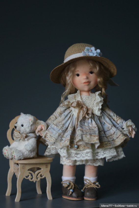 Барышня и мишка — Авторские текстильные куклы: Вальдорфские (фото 3)