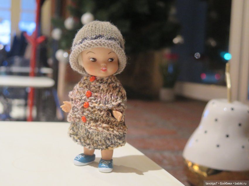 День вязания — Одежда и обувь для кукол своими руками: фото