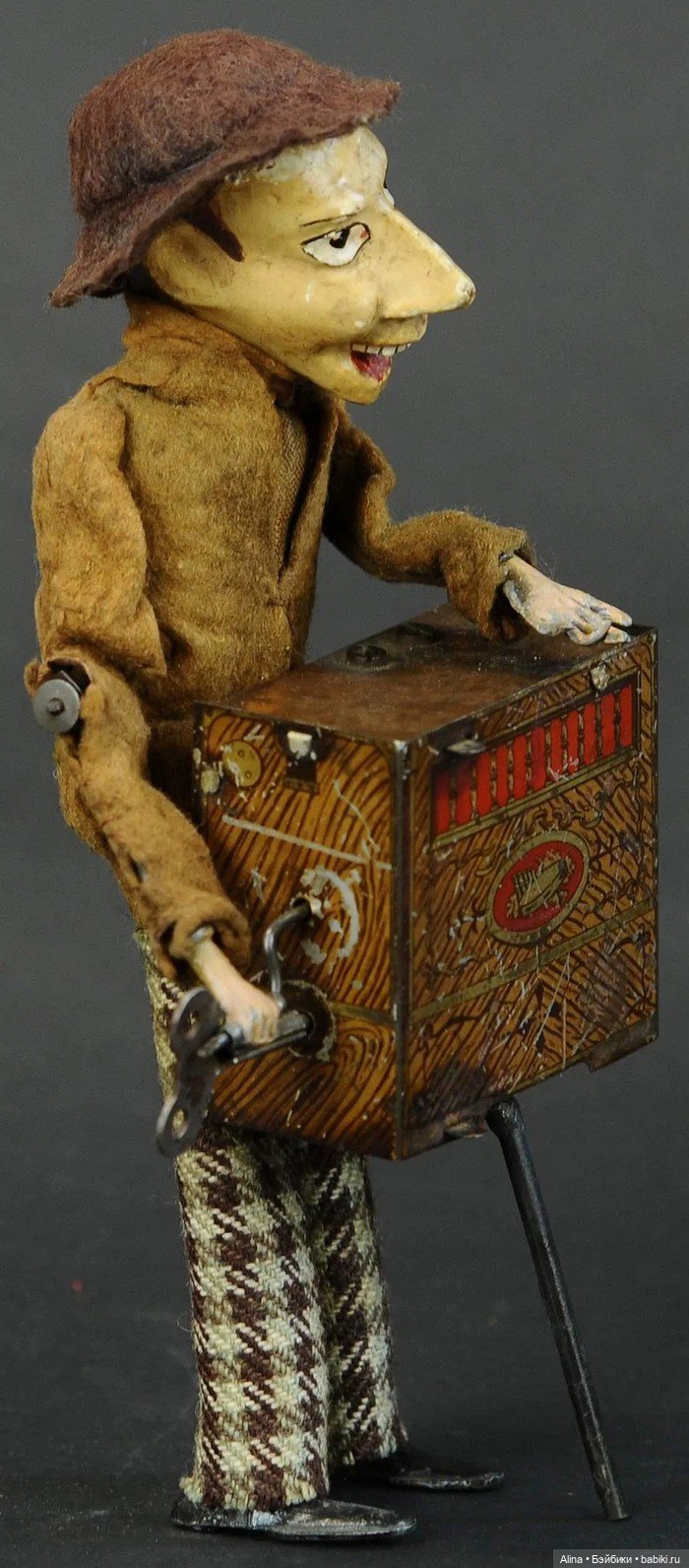 Заводной шарманщик — Антикварные автоматоны и механические куклы: Vichy (фото 8)