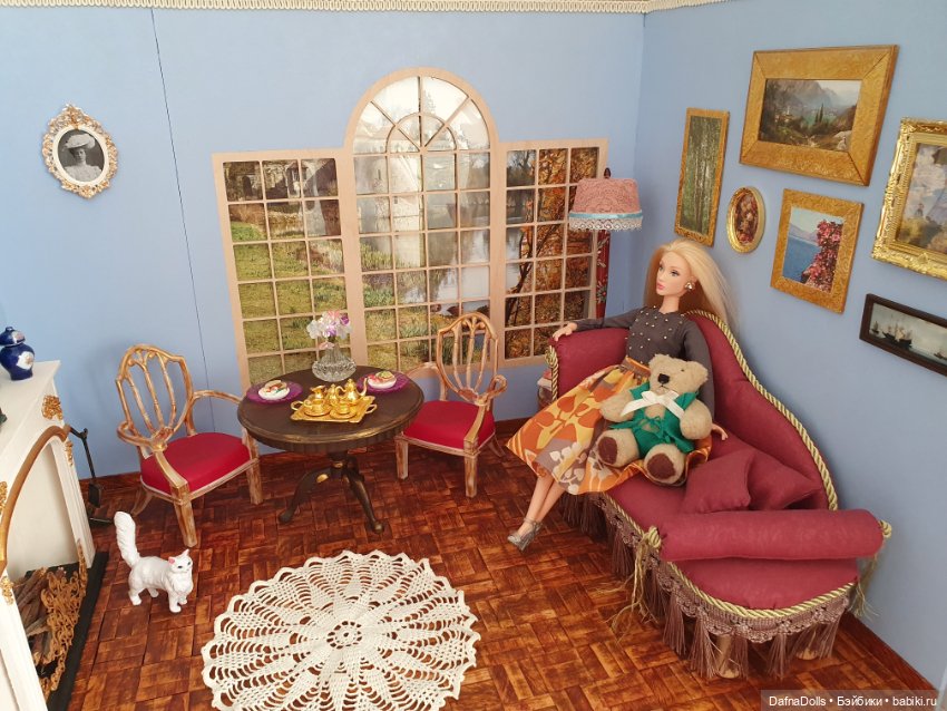 Румбокс продолжение. Потолок и люстры, новый набор мебели и картины (фото 2)