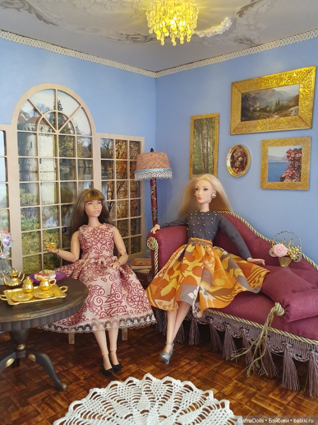 Румбокс продолжение. Потолок и люстры, новый набор мебели и картины (фото 5)