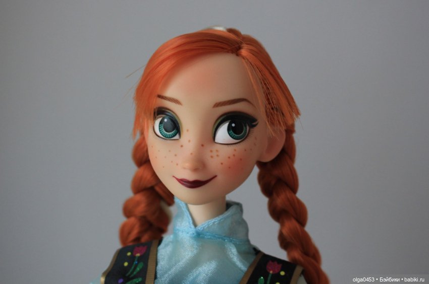 Поющая Анна из "Холодного сердца" от Disney