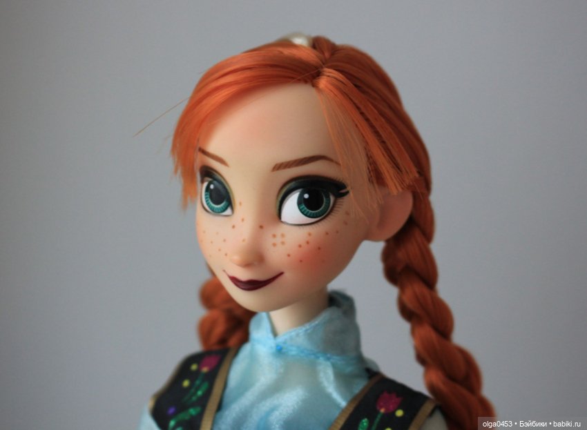 Поющая Анна из "Холодного сердца" от Disney