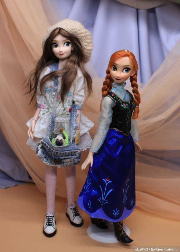Поющая Анна из "Холодного сердца" от Disney