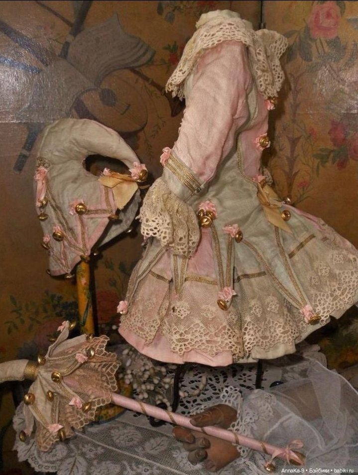 Комедия Дель Арте, женские маски